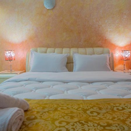 Hotel Carmen Shkodra Kültér fotó
